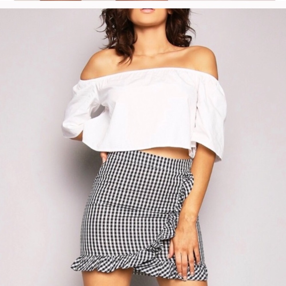 Parisian White and Black Gingham Ruffle Mini Skirt